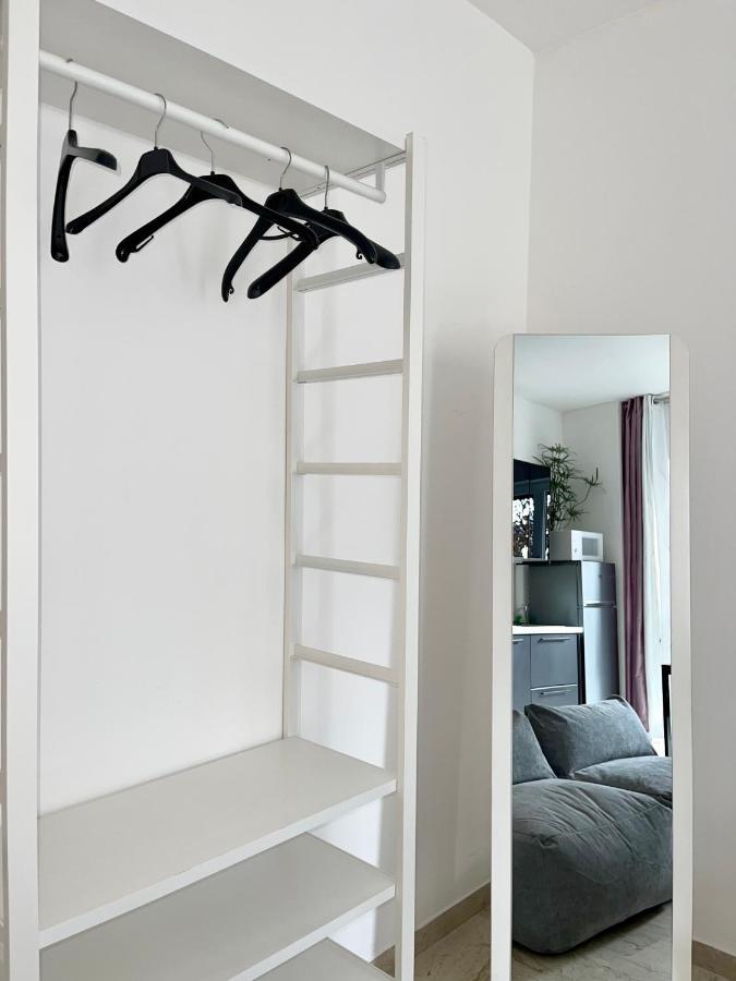 The White House, Modern Apartment In Center Milaan Buitenkant foto